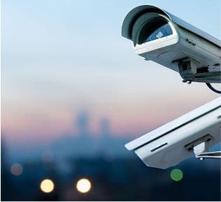 Alarme et caméra de surveillance.